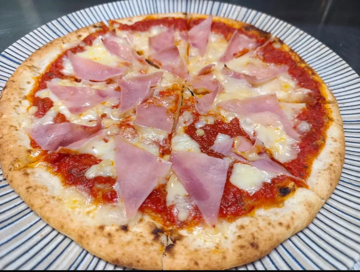 Pizza Asturias