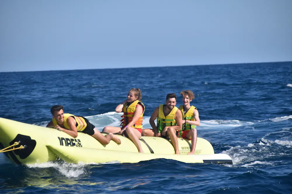 S'amuser en Banana Boat