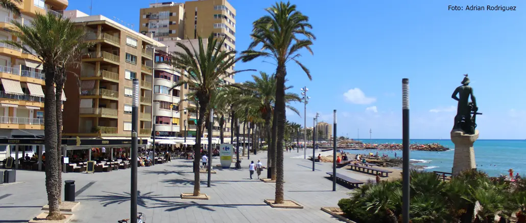 Paseo Marítimo Juan Aparicio