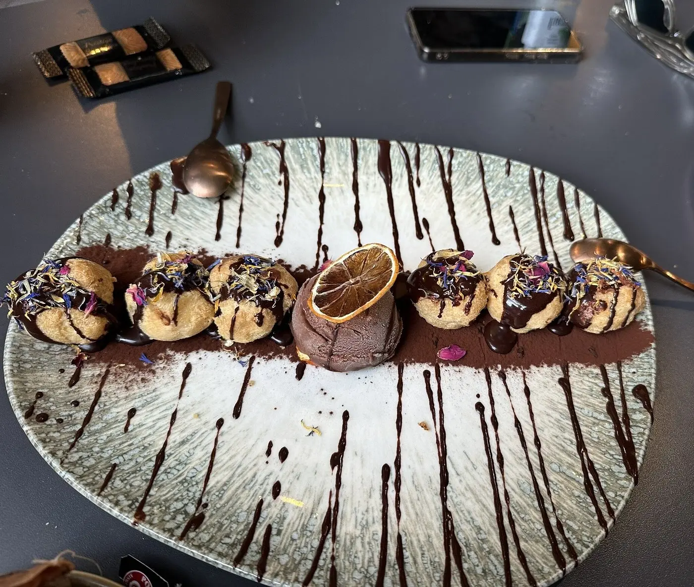 Cream-filled Profiteroles