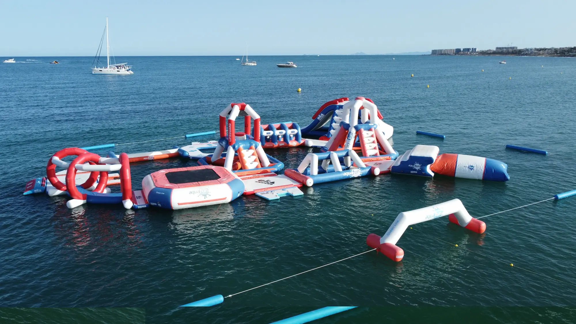 Parc aquatique près de la Playa de los Náufragos